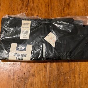 Dockers Signature Khaki Pants Classic Fit Lux Cotton Stretch 38" X 32" NEW